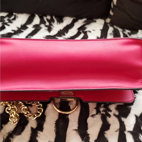 ALDO fushia/magenta handbag - Picture 8 of 10
